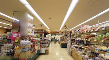 スーパー店内