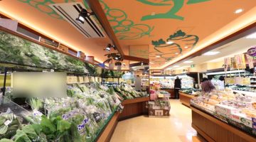 スーパー店内（野菜売り場）