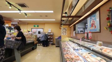 スーパー店内